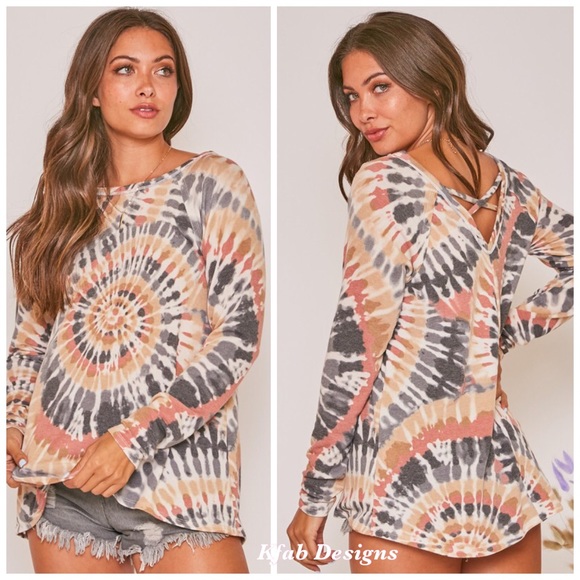 Tops - ❤️LAST! Back Detail Tie Dye Spiral Soft Knit Top!